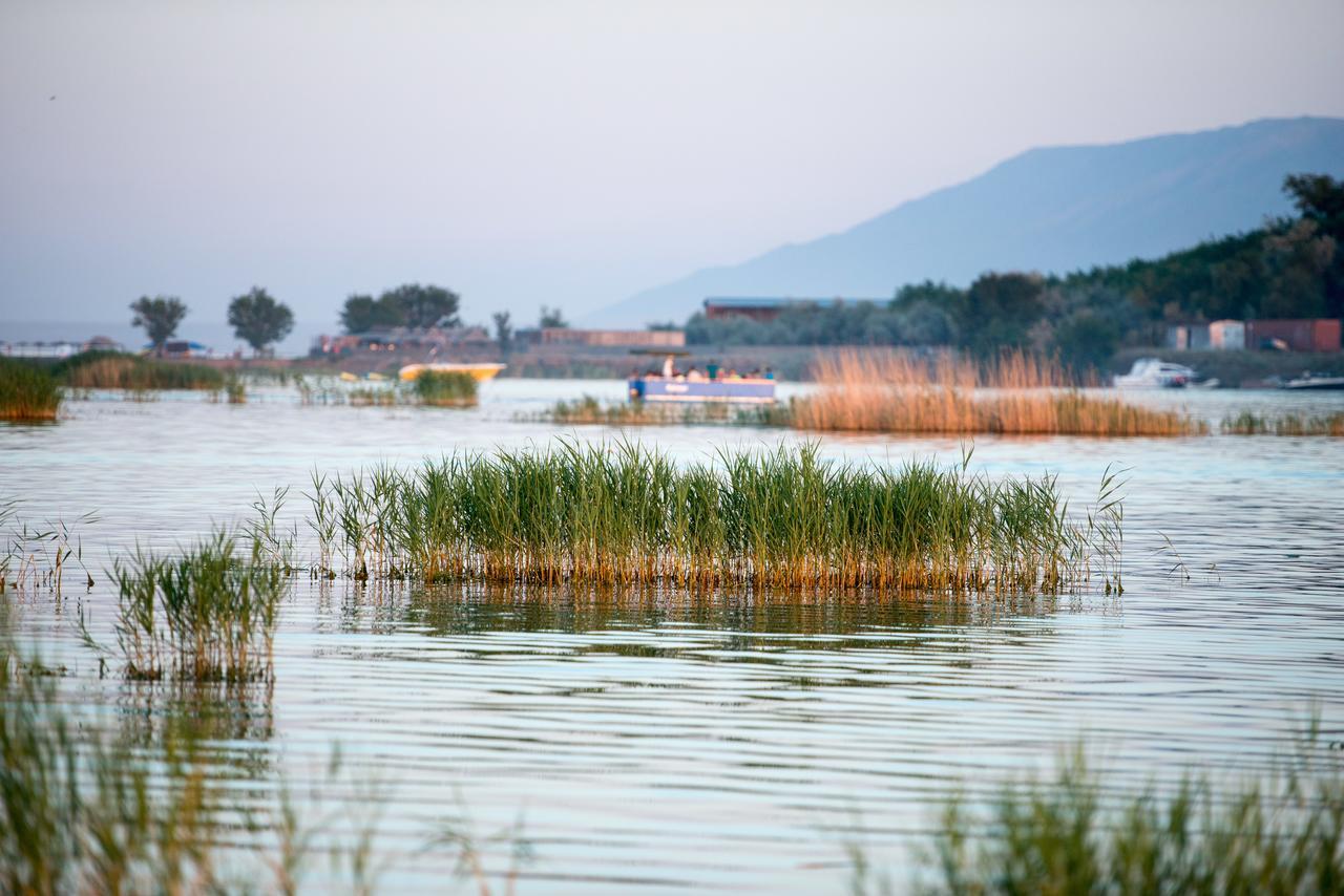 Aquamarine Resort Akshi Экстерьер фото